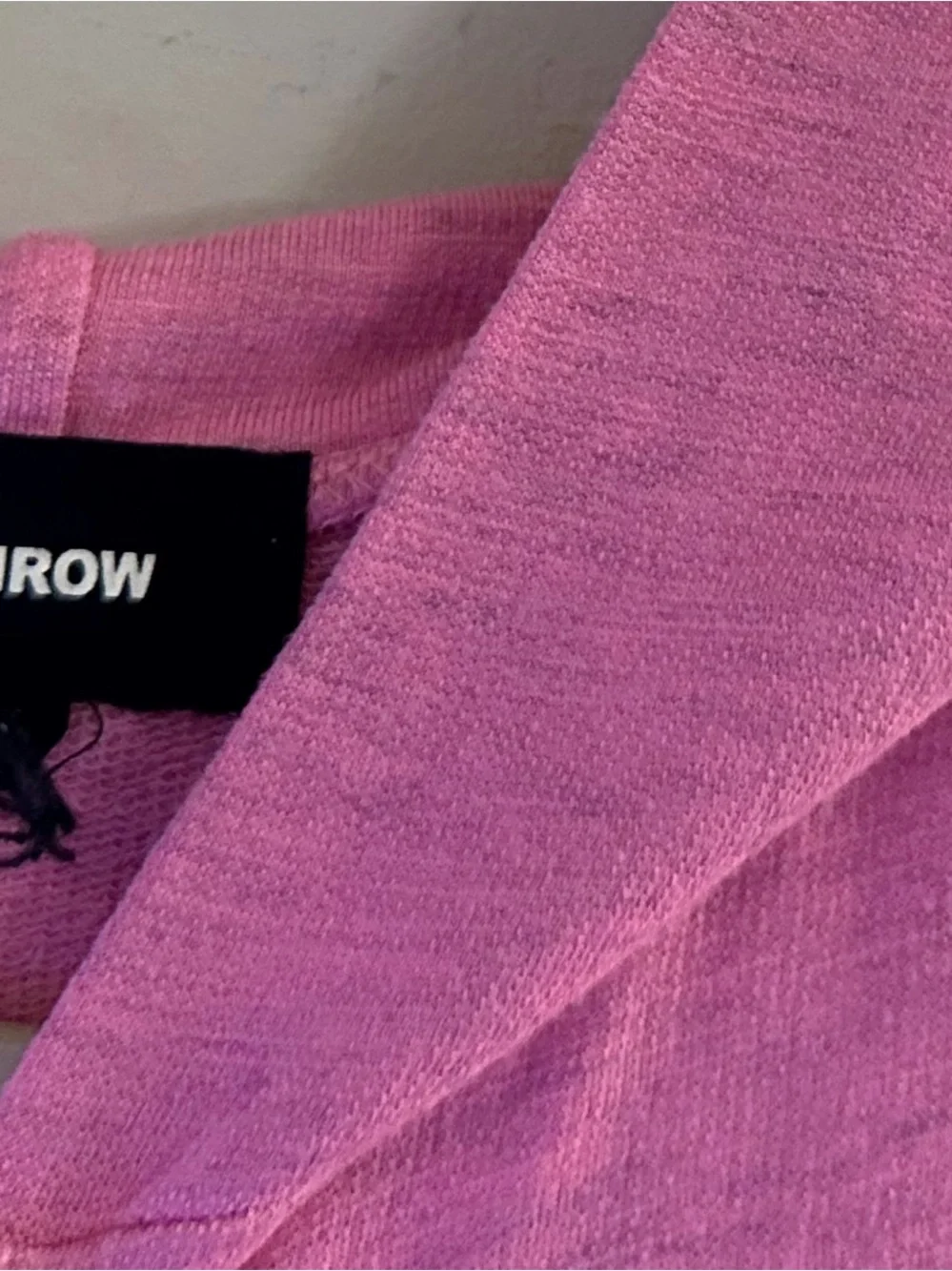Monrow retails $168